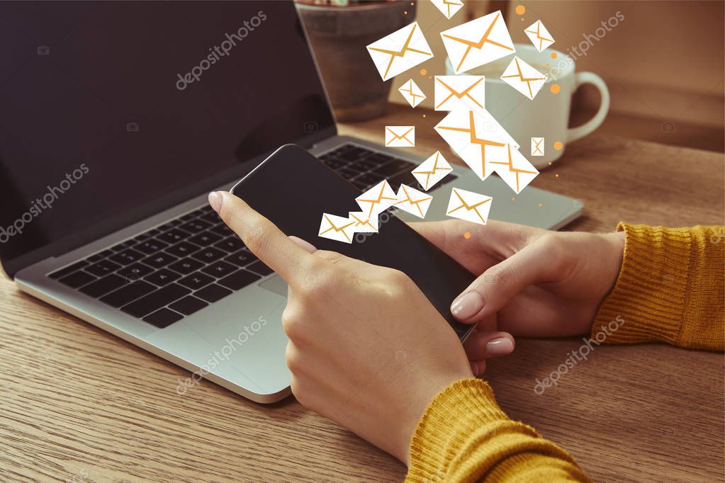 Íconos de electrónica sobre fondo
